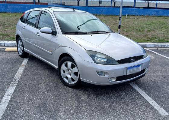 FORD FOCUS 2.0 XR 16V GASOLINA 4P MANUAL